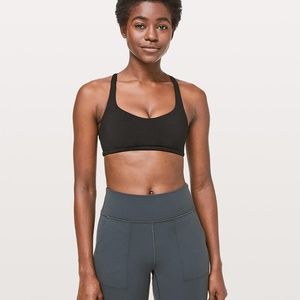 Lululemon free to be bra
